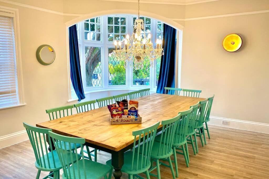 Cleveland House - Perfect For Beaches And Town. Борнмут Екстер'єр фото